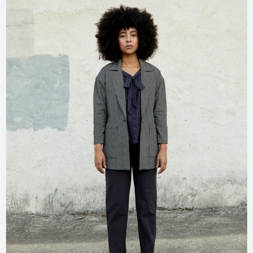 Esby Blazer